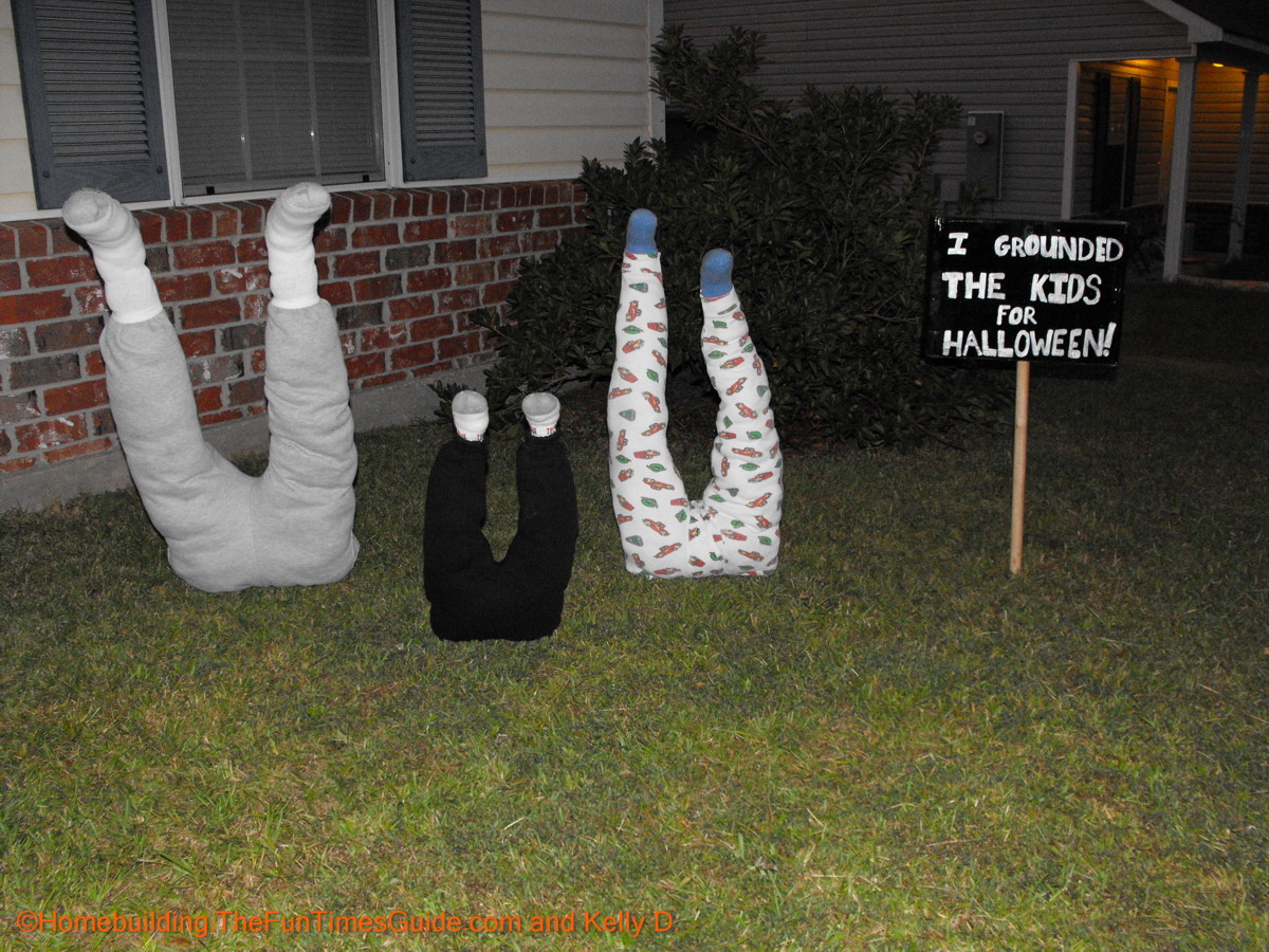 Here are some more yard decoration and DIY prop building ideas: