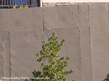 concrete_retaining_wall_closeup_photo.JPG