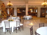 grand_ballroom_entrance_to_pub.JPG