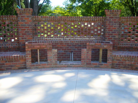 pierced_brick_wall_screen10.JPG