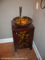 powder_room_with_unusual_sink.JPG