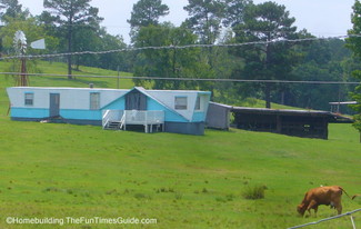 vintage_mobile_home.JPG