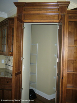 walk-in_hidden_pantry1.JPG
