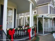 Stanley_House_front_porch.JPG