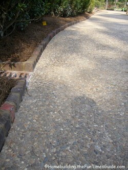 another_view_of_brick_sailor_curb_edging.JPG