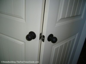 Jack And Jill Bathroom Doors - See How To Avoid This Dumb Homebuilding ...