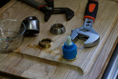 tools for kitchen faucet repair