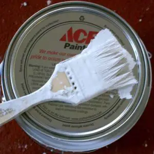 wet-paint-brush
